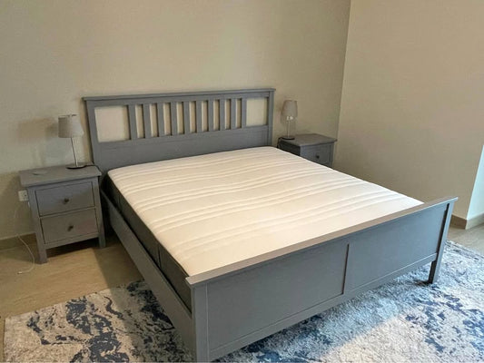 IKEA hemnes king size bed and mattress