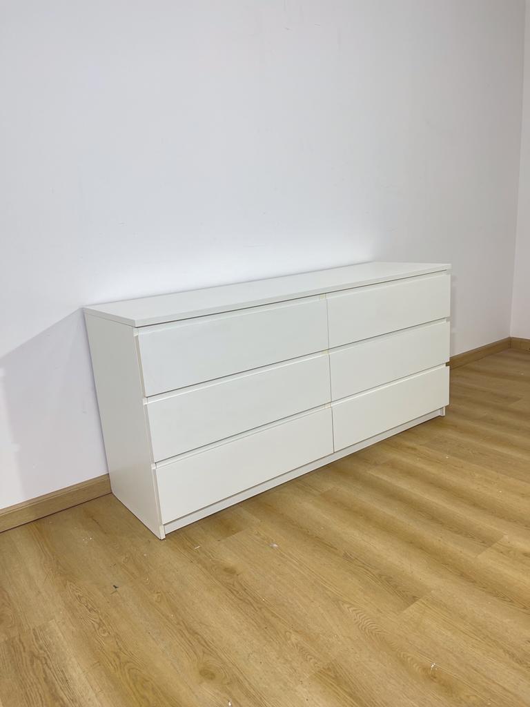 ikea malm white 6 drawer dresser 6-drawer chest, white, 80x123 cm (311/2x483/8") Chest of drawers with 6 spacious and smooth IKEA Malm White Dresser