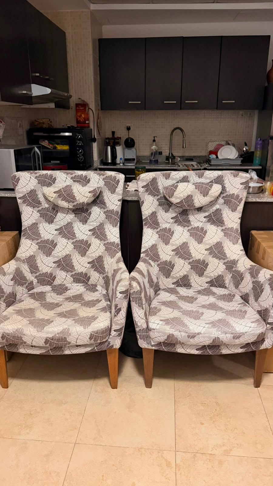 Pair of arm chairs