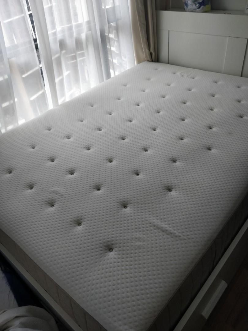 IKEA VATNESTRÖM mattress