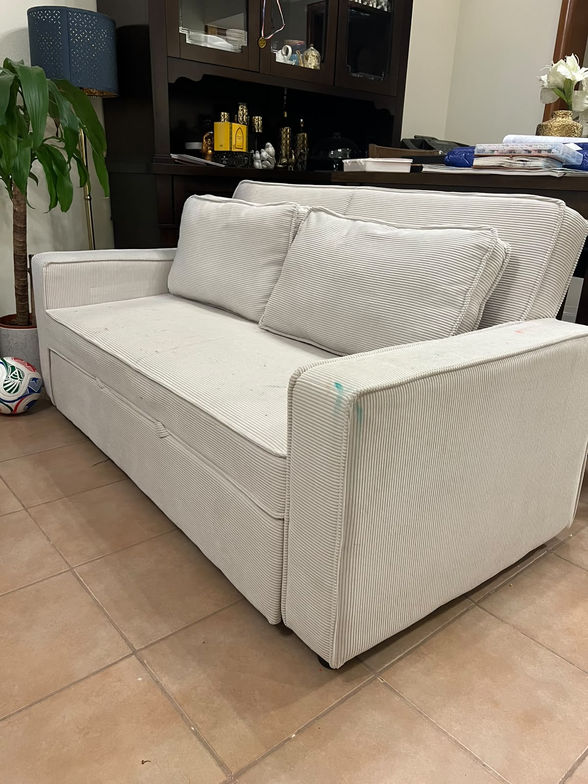 Cream corduroy 3-seater sofa with matching back cushions