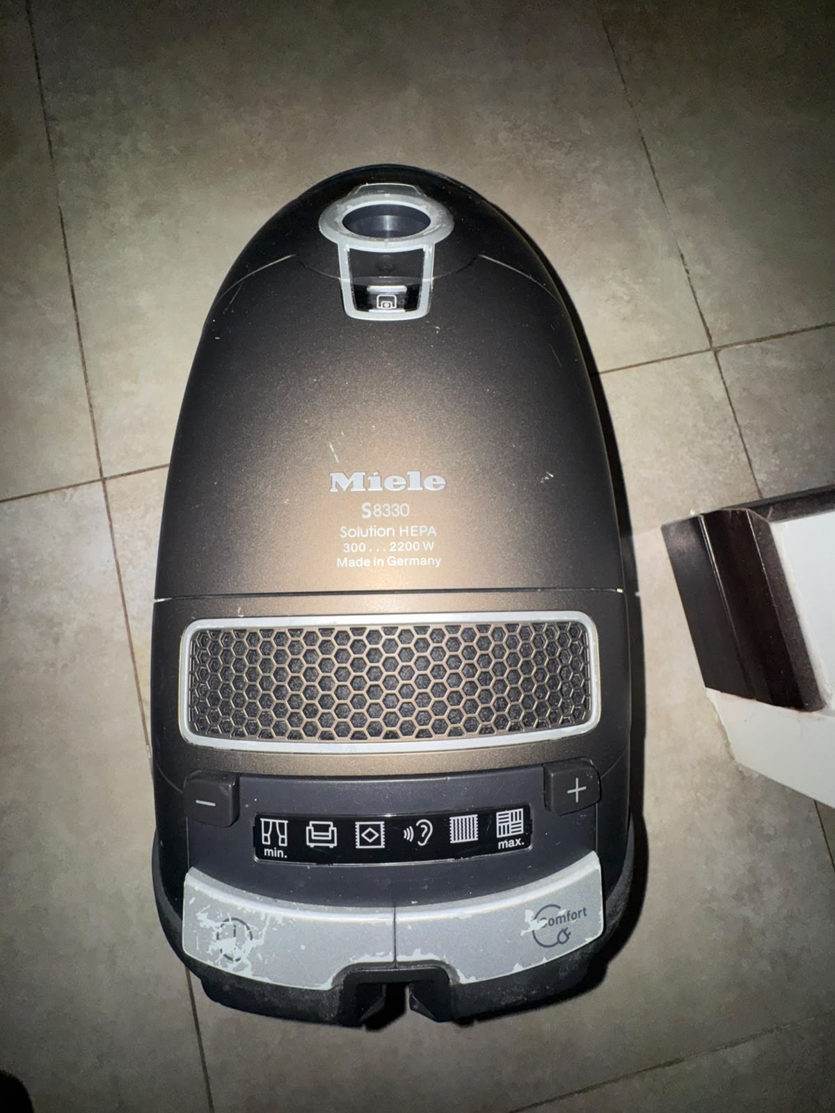 Miele S8330 Solution HEPA canister vacuum cleaner top view
